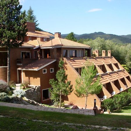 Chalet Suisse Posada & Spa - Adults Only Вилья-Хенераль-Бельграно Экстерьер фото